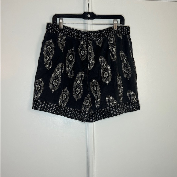 Knox Rose Boho Paisley Shorts - Picture 4 of 6
